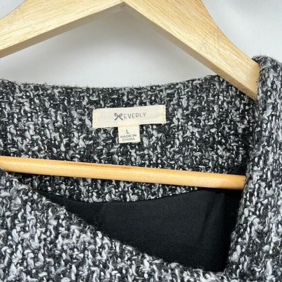 Everly Gray Marled Cross Front Button Closure Marled Coat Women's L - Picture 3 of 9